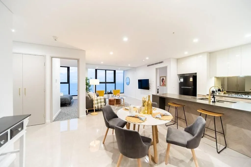 Sea Fever - Lv 65 Skyhome On Ocean Meriton Gold Coast Appartamento